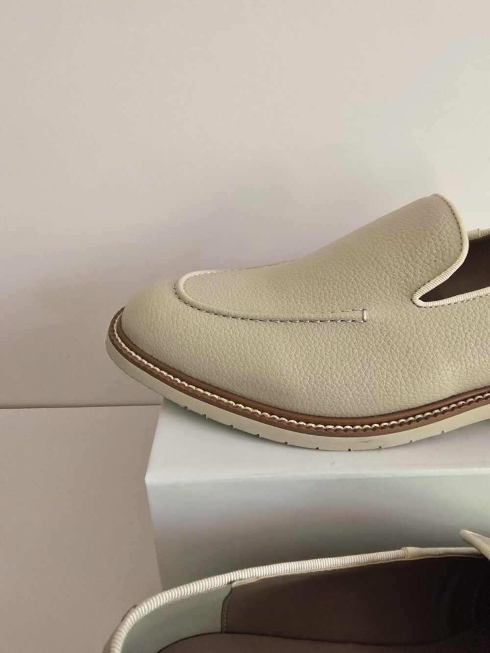 Matt And Nat Alman Faux Leather Slip On Loafers 8 41 Light Tan Beige Mens Shoes - Picture 6 of 10